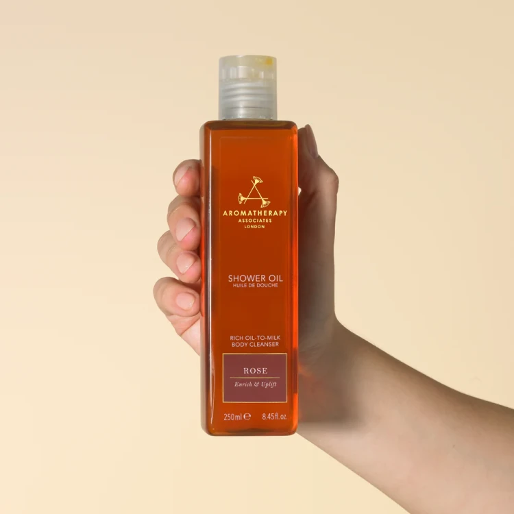 Aromatherapy Associates Rose Shower Oil różany olejek pod prysznic 250 ml