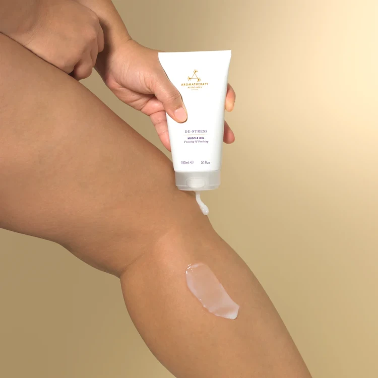 Aromatherapy Associates De-Stress Muscle Gel żel na zmęczone mięśnie 150 ml