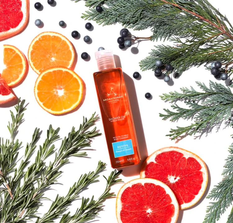 Aromatherapy Associates Revive Shower Oil pobudzający olejek pod prysznic 250 ml